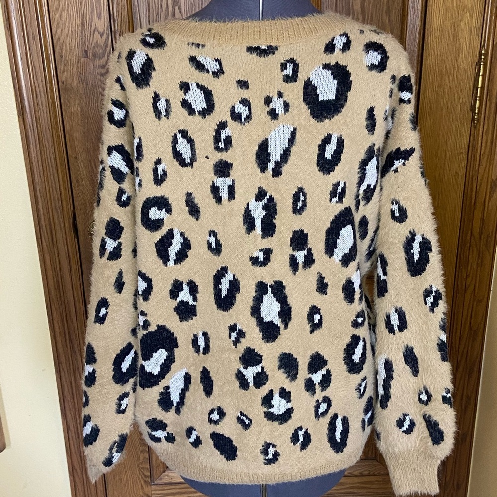 Illa Illa Animal Print Sweater